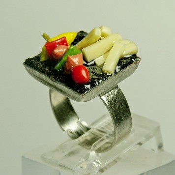 Salomé Osorio | Rings French Fries & Brochet Ring