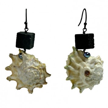 Salomé Osorio | Earrings Shell III Earrings