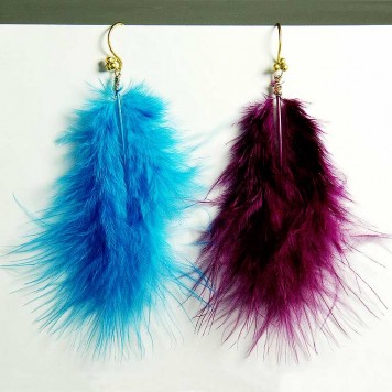 Salomé Osorio | Earrings Blue & Fushia Feathers Earrings