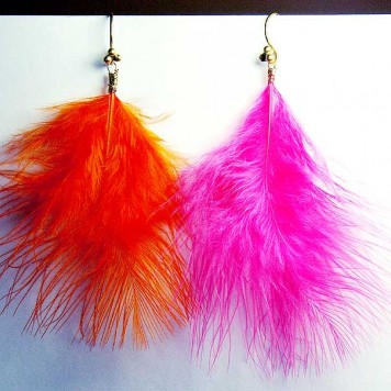 Salomé Osorio | Earrings Pink & Orange Feathers Earrings