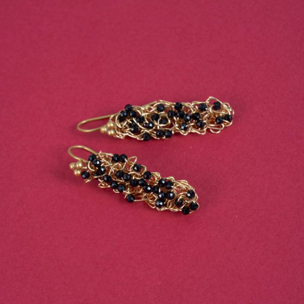 Boucles Éclat Or et Spinelles