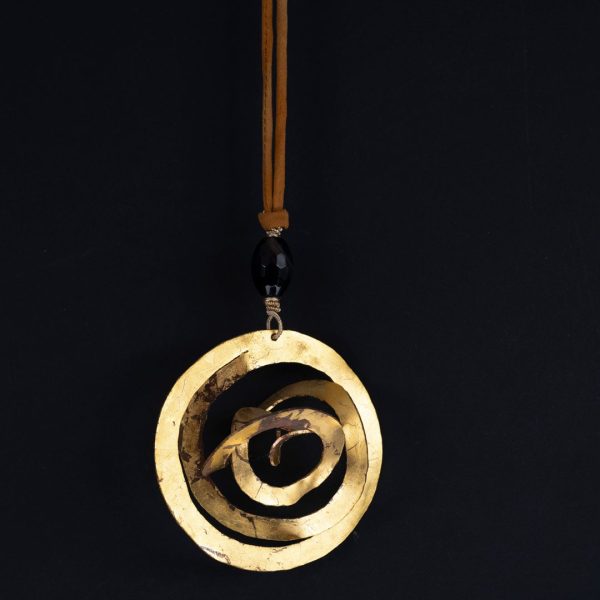 Pendentif Spirale Éclatante