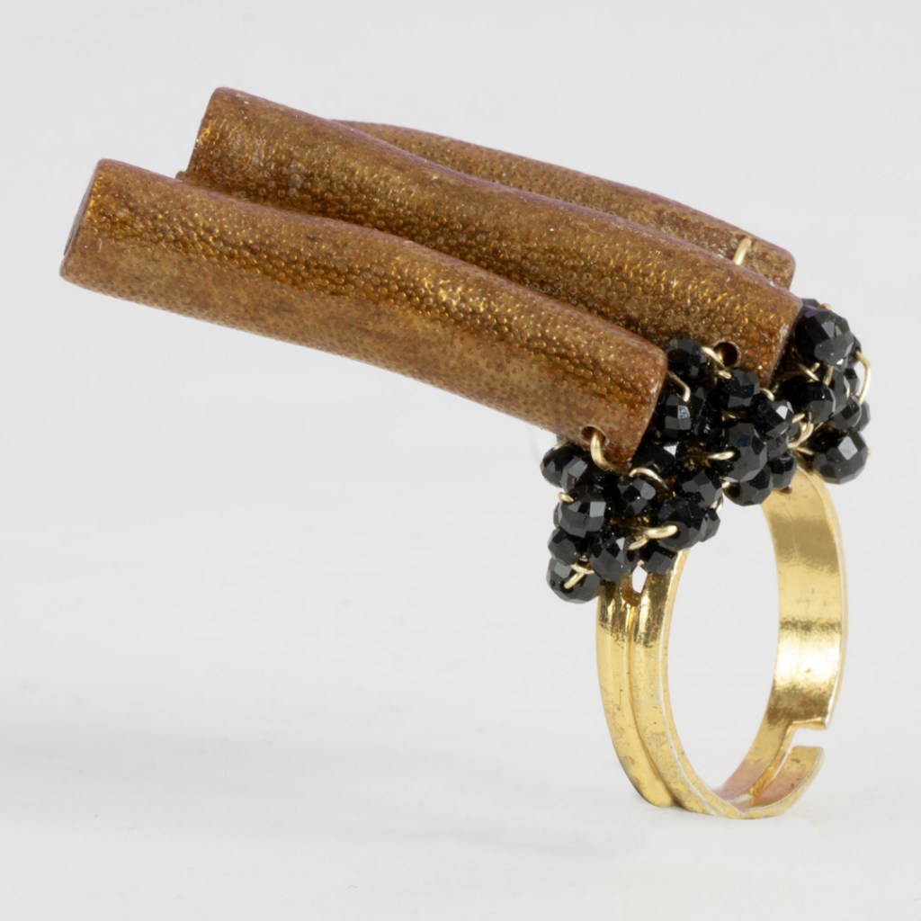 Bague Fauve – Corail Doré & Spinelle Noir sur Vermeil