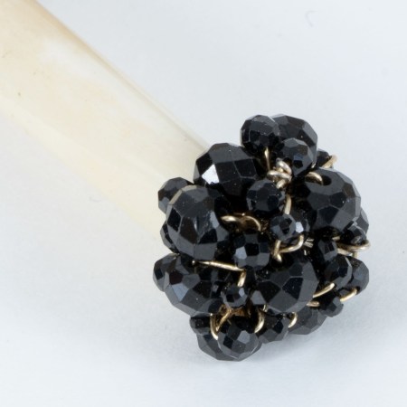 Pique à Cheveux en Os et Onyx – Image 2