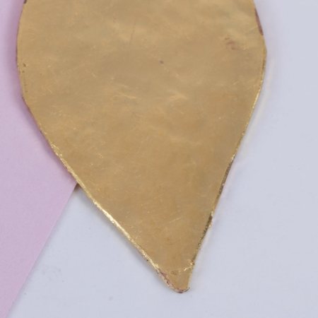 Boucles d'oreilles Feuilles en Cuivre Doré – Image 2