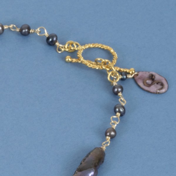 Collier 5 Disques Dorés et Perles Keshi