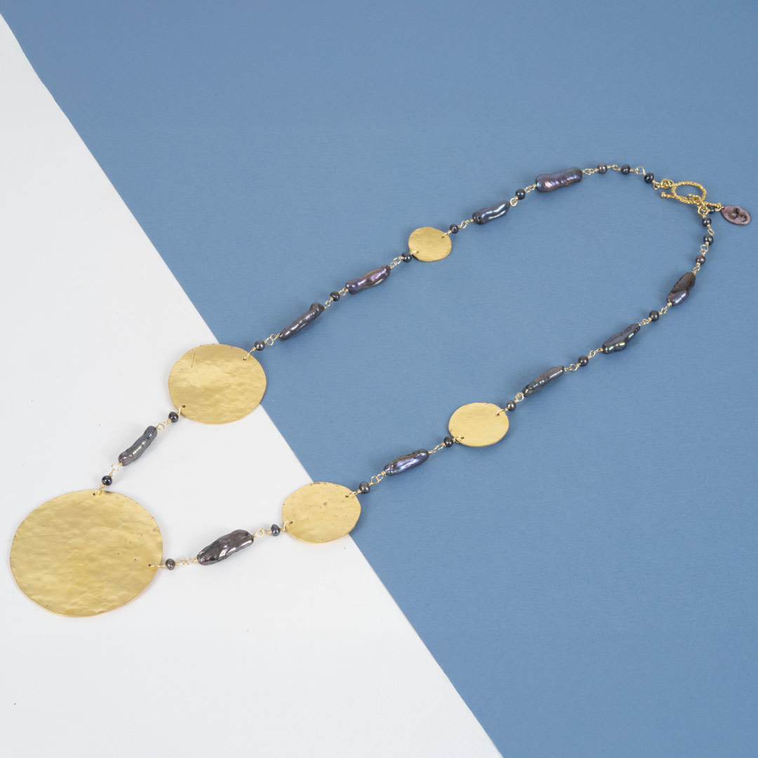 Collier 5 Disques Dorés et Perles Keshi