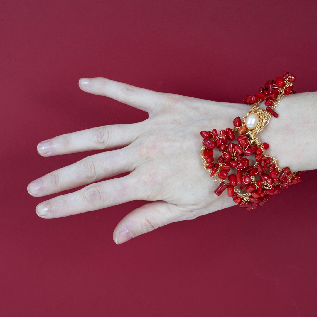 Bracelet Braise – Crochet Plaqué Or, Corail Rouge & Perle