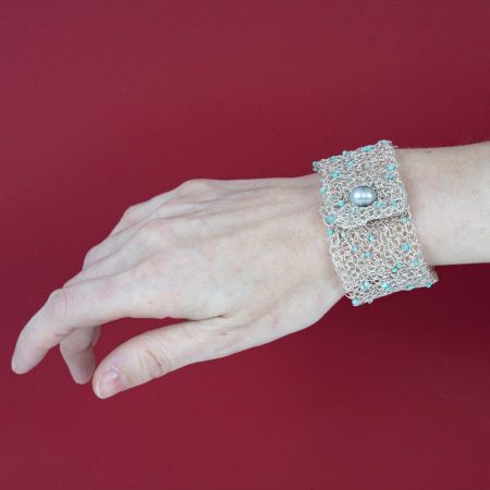 Manchette Lagon – Crochet Argent Inoxydable & Turquoises